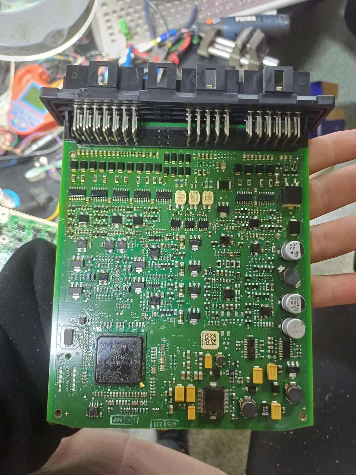Плата электронного блока управления автомобилем